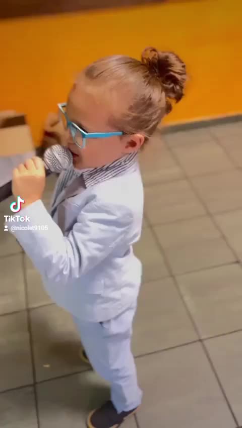@𝑵𝒊𝒄𝒐𝒍𝒆