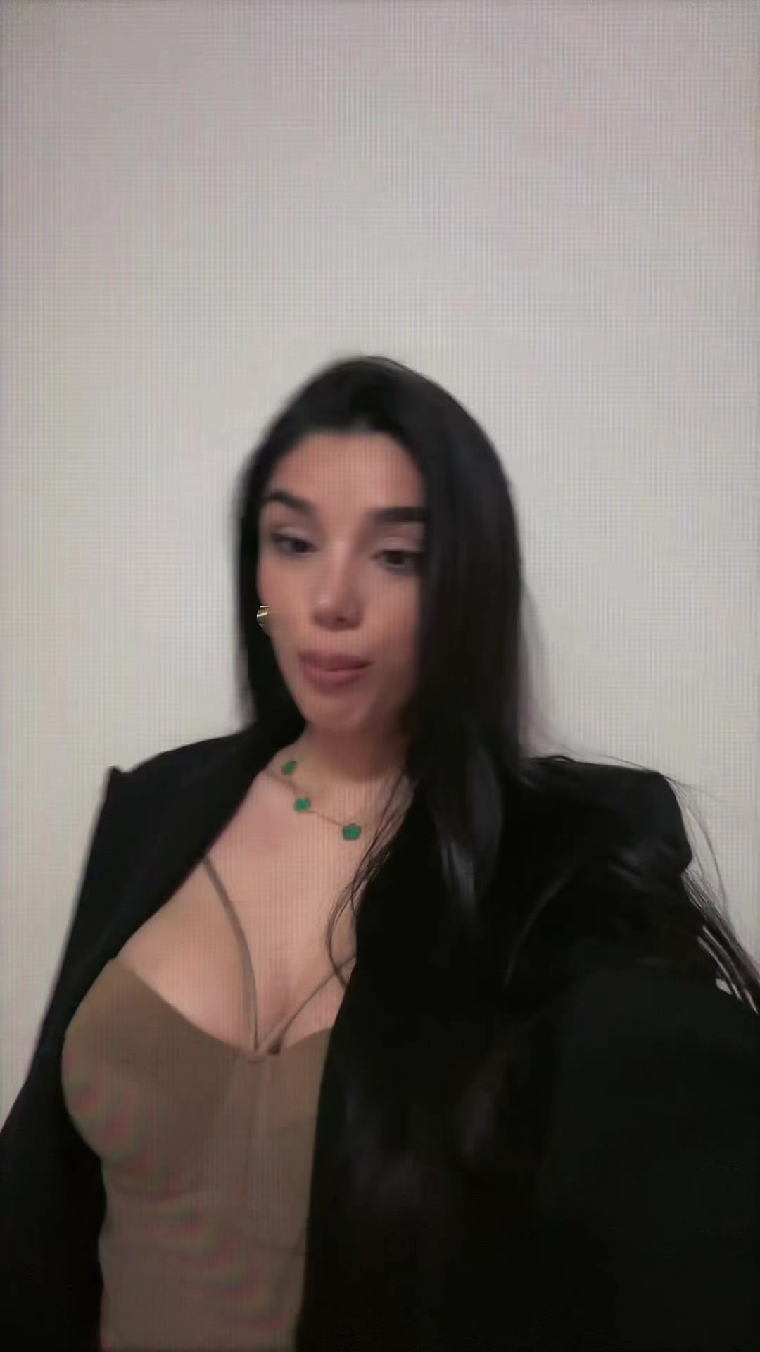 @Adelec