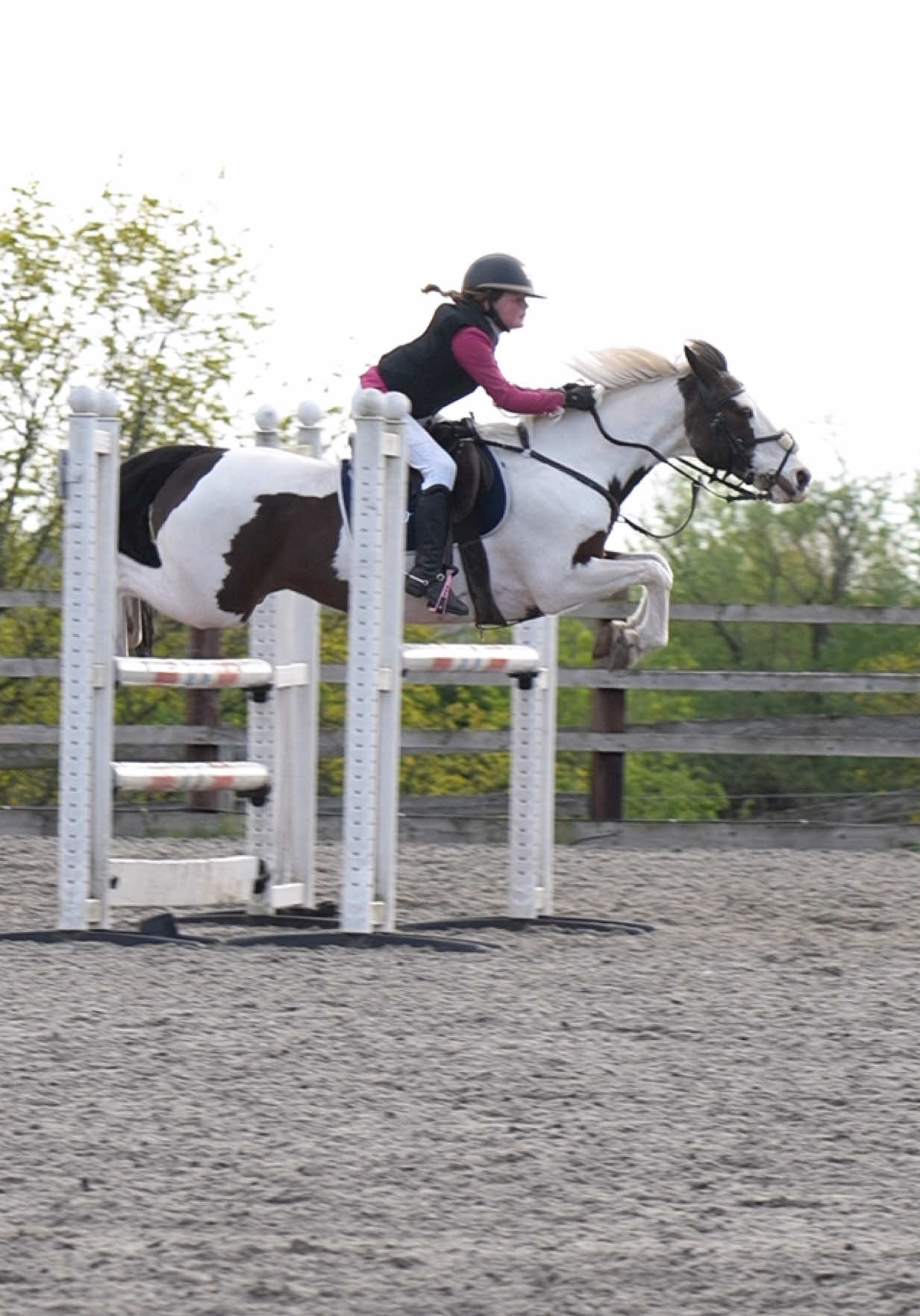 @Jumping With Ivy