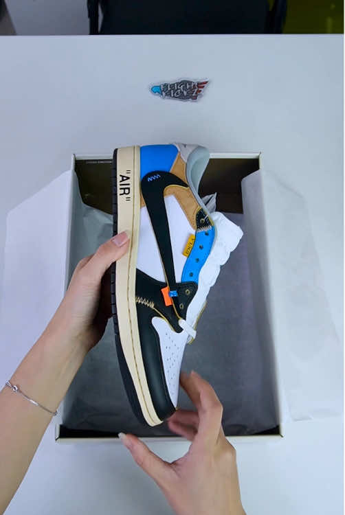 @Sneakerfactory