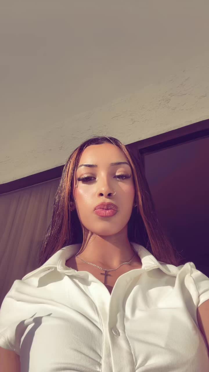 @lahmia.c