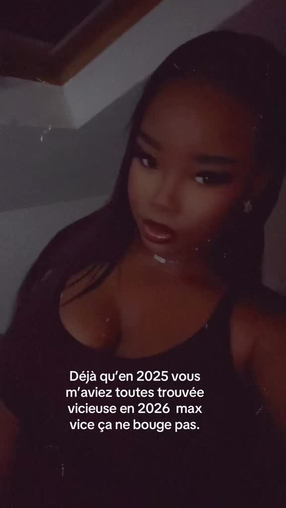 @ℰ✰