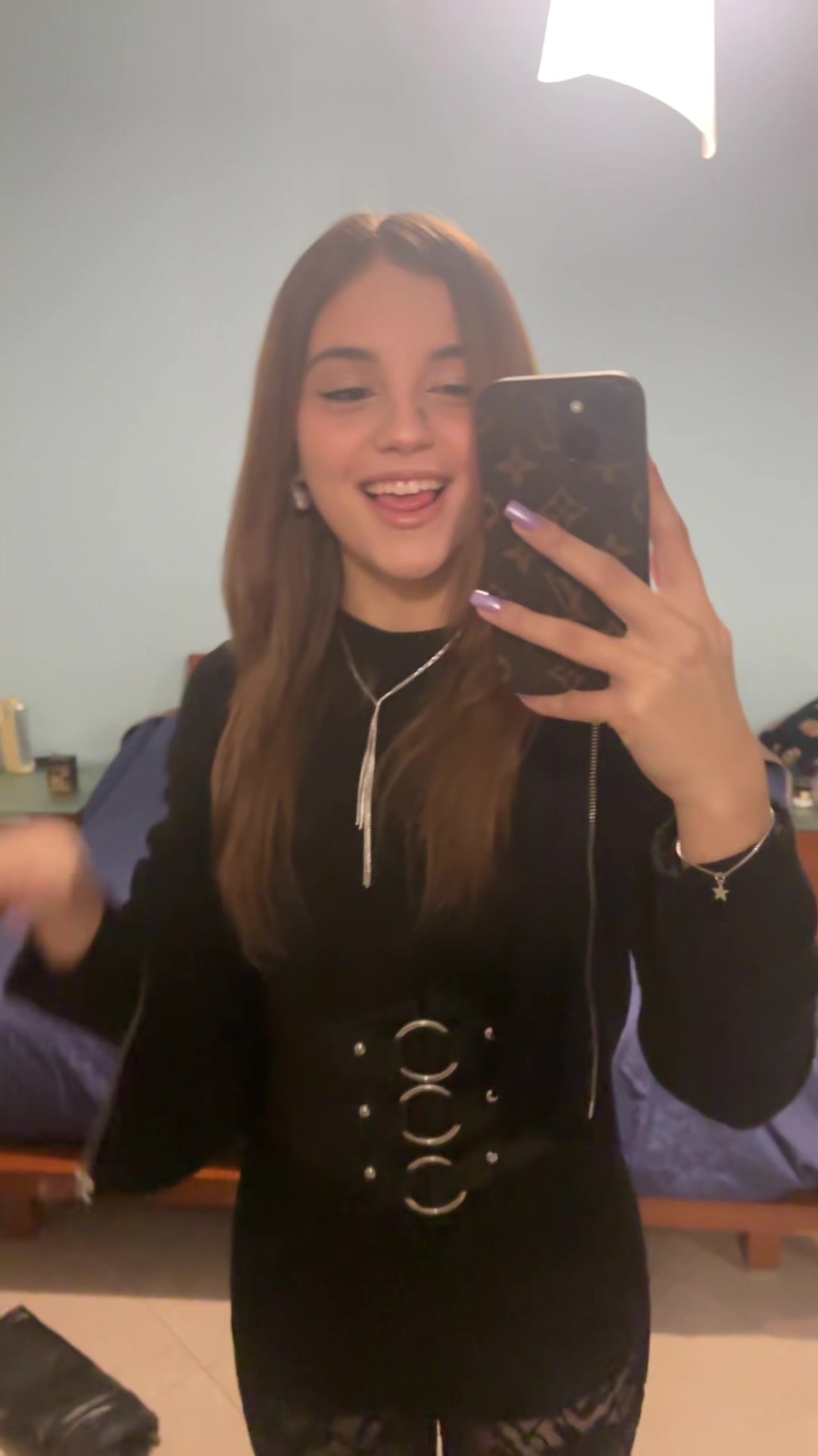 @Ludovixx