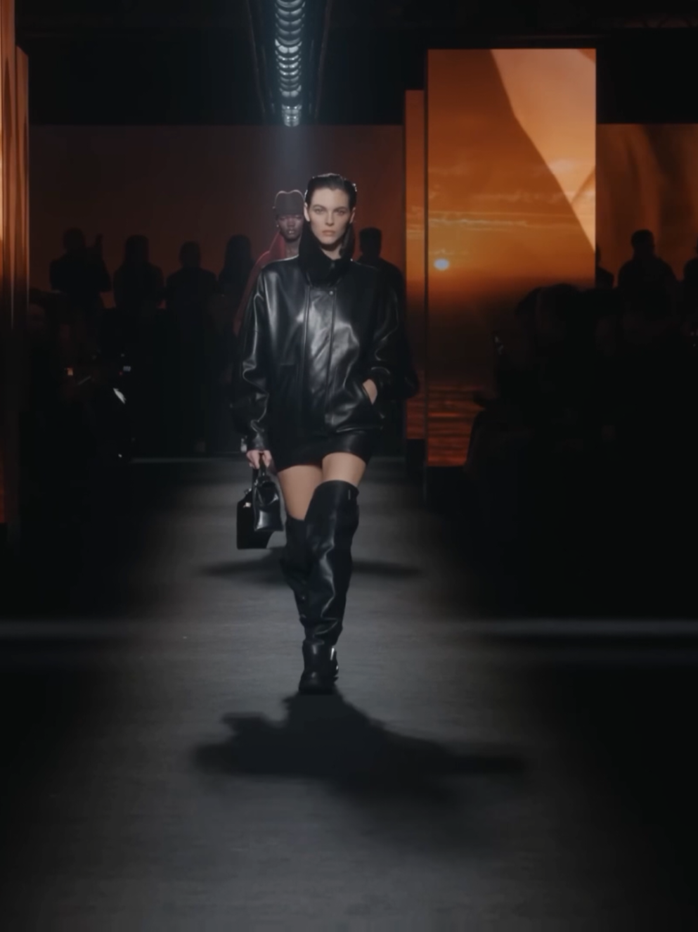 @modelsrunway