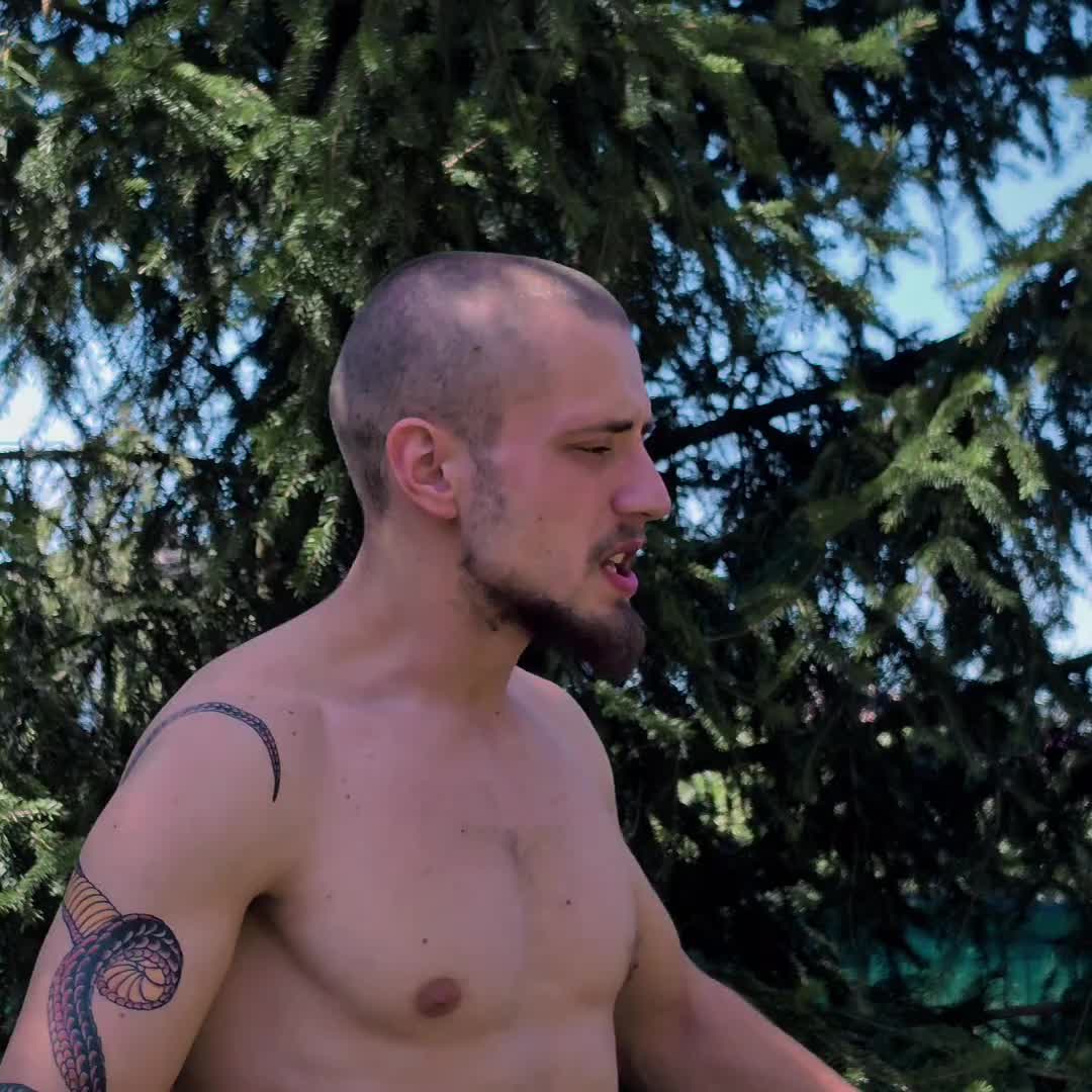 @TODOR KRASTEV | HUSTLER