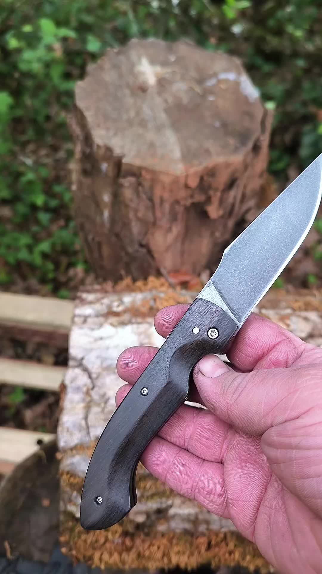@vrcoutelier