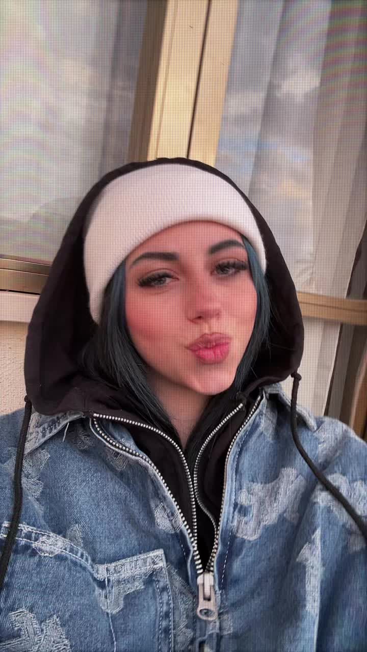 @aayshaa