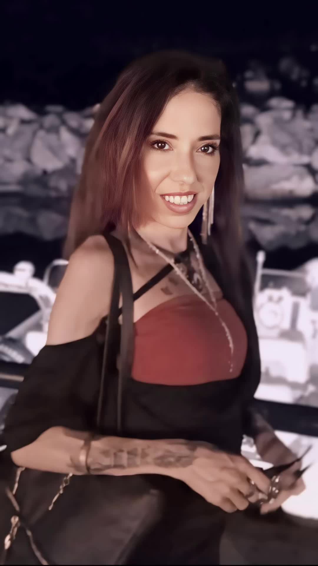 @"🖤𝐄𝐋𝐄𝐍𝐀⛓️𝟏𝟕🖤"