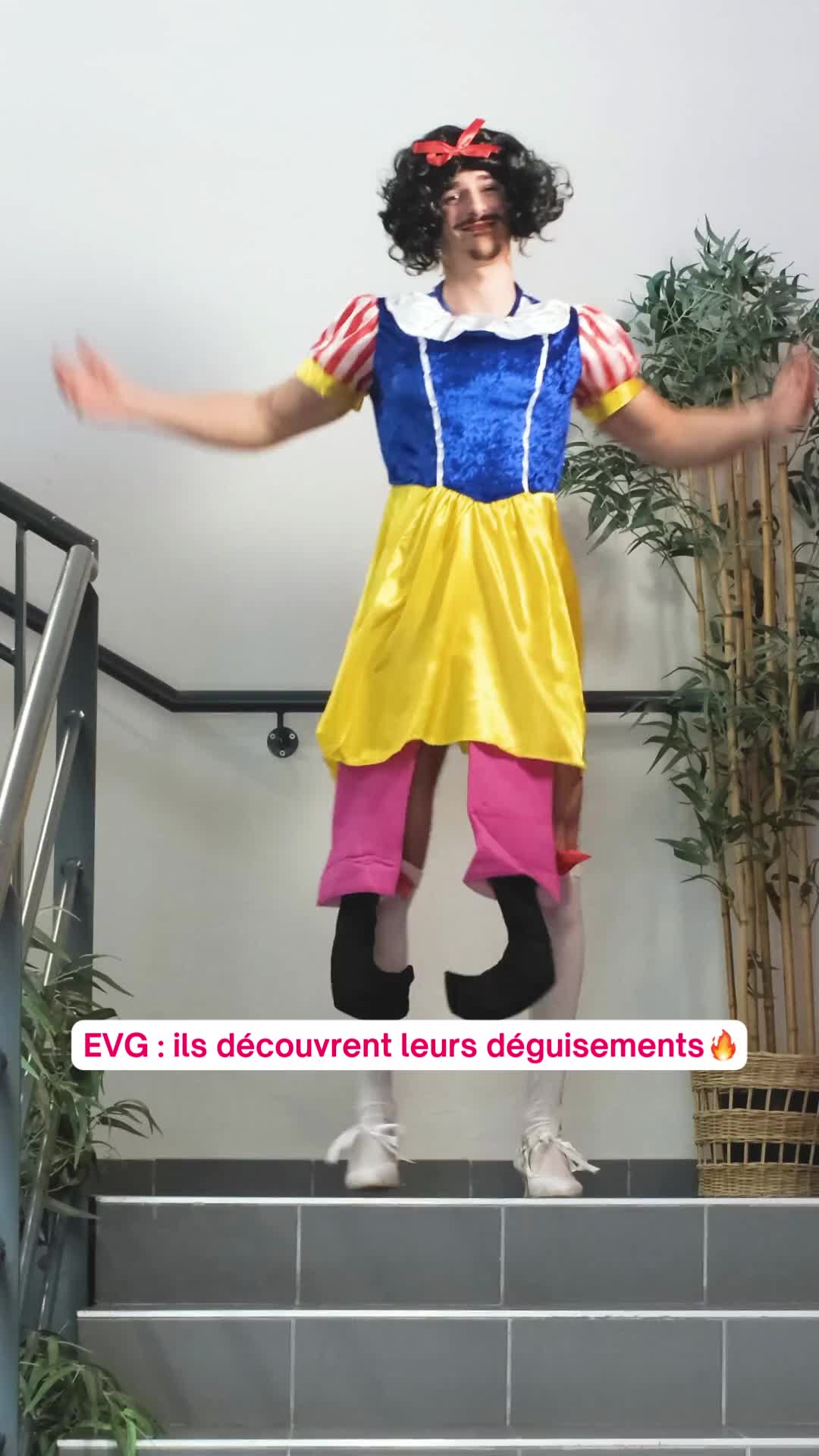 @Deguisetoi