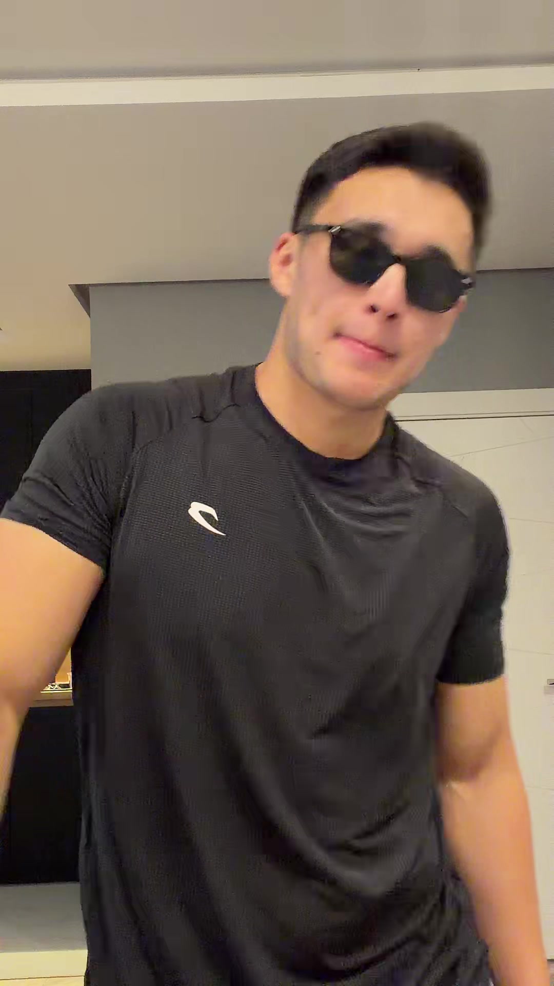 @Медет
