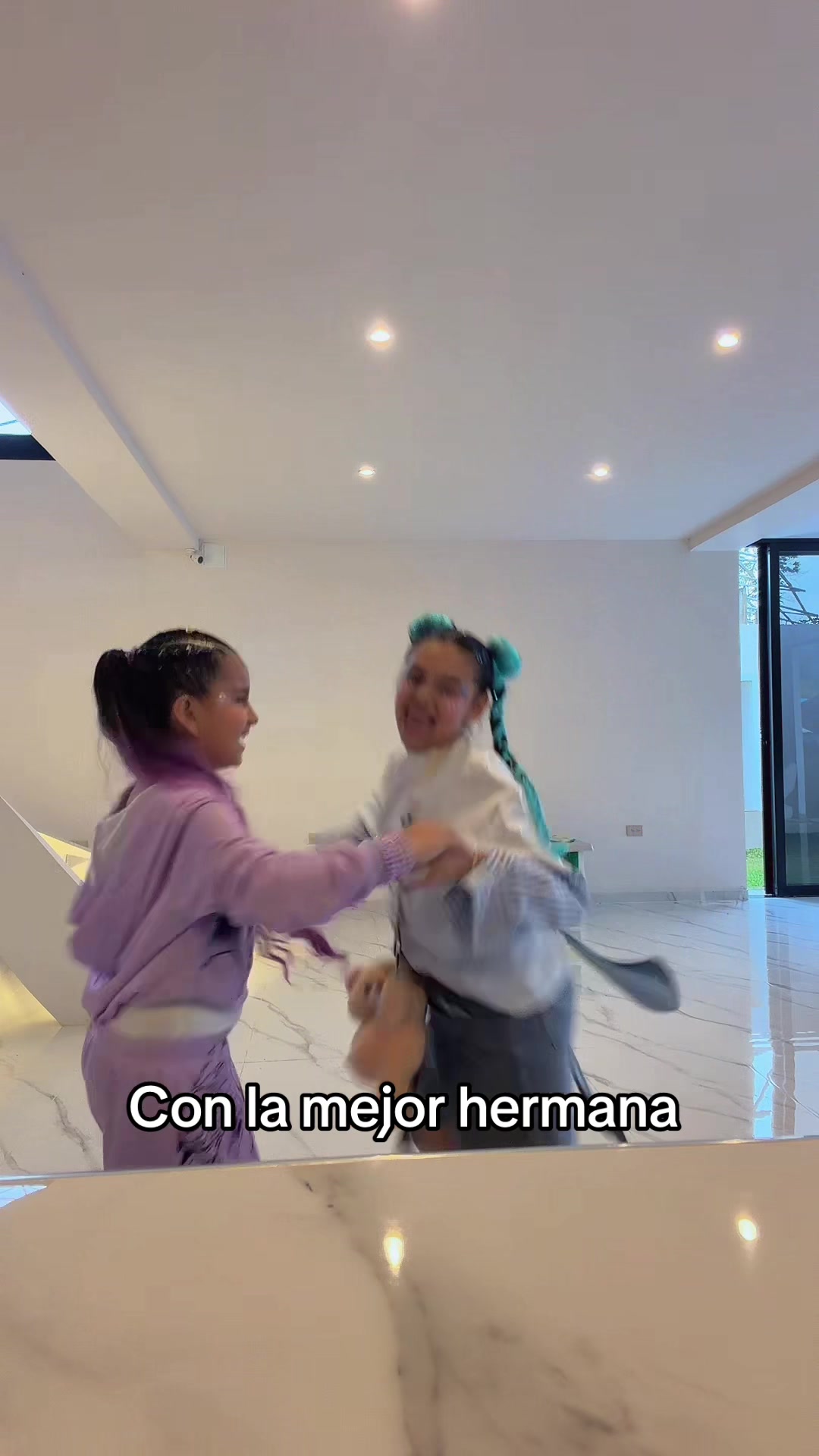 @azula mini Influencer