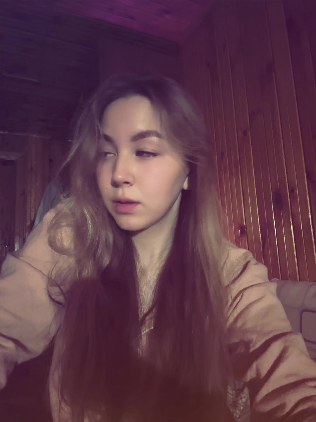 @❤️:>❤️