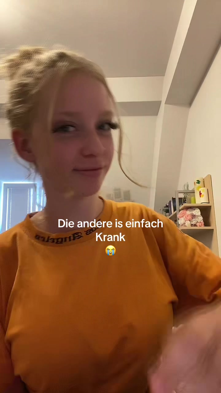 @𝐊𝐚𝐭𝐡𝐢🦋