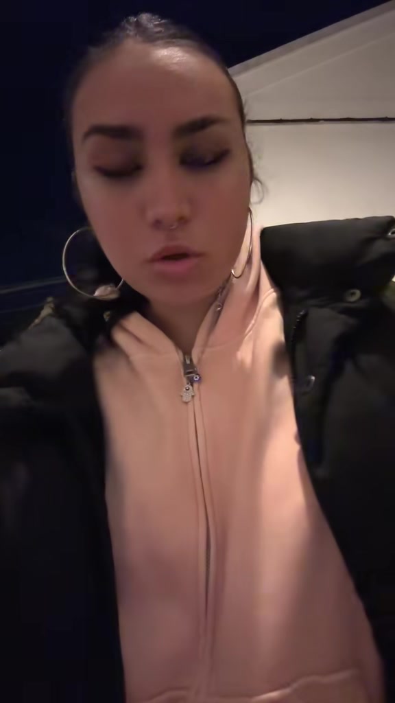@𝖆𝖓𝖎𝖙𝖆🕷️