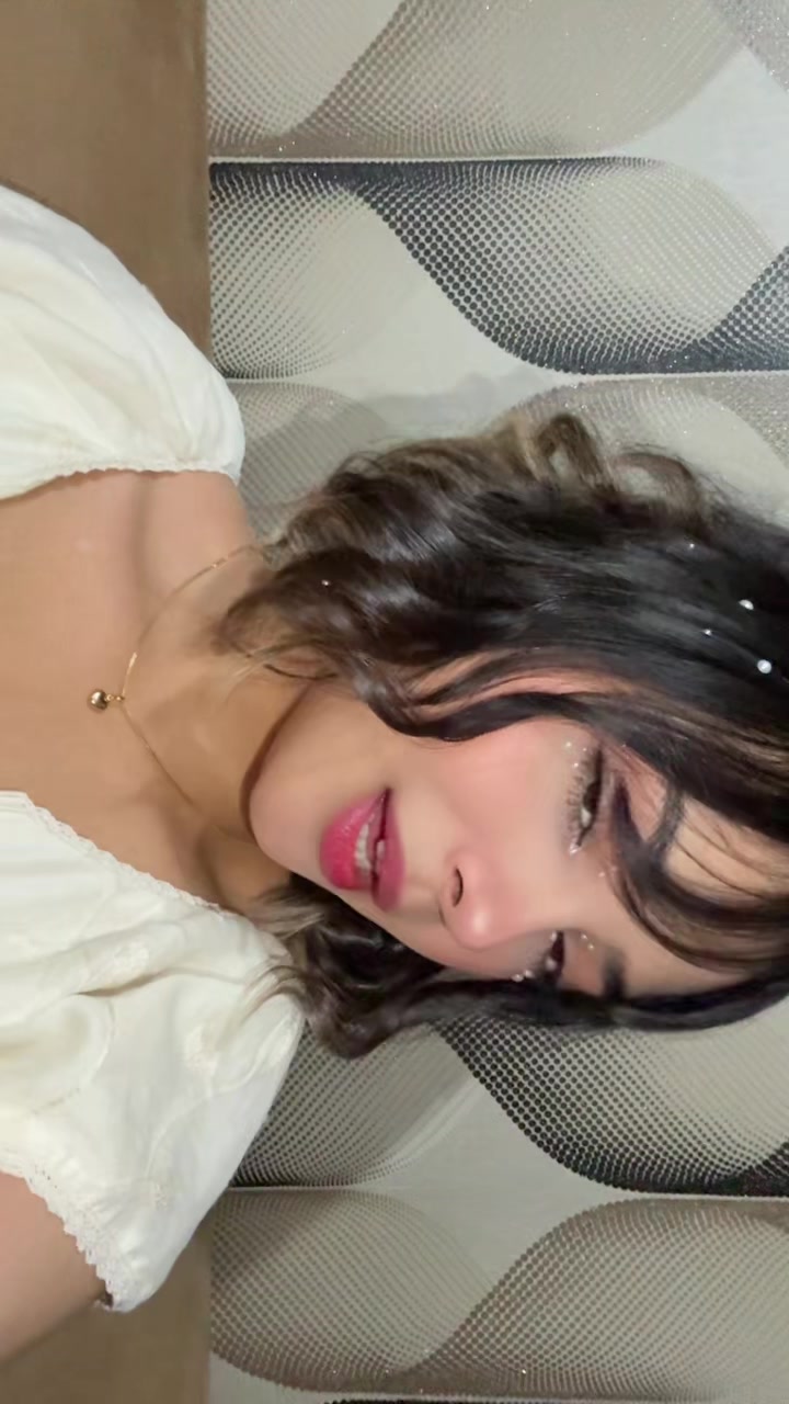 @thnasti_