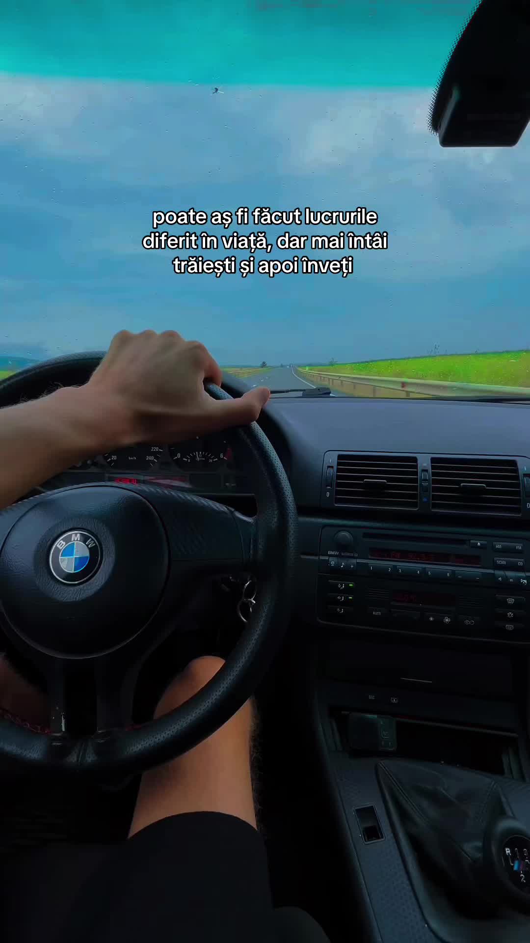 @𝐒