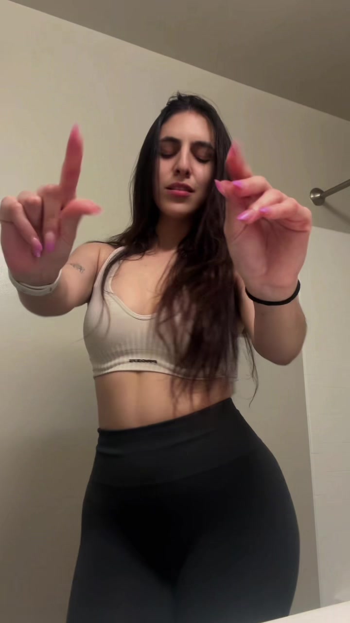 @Anaaaaa