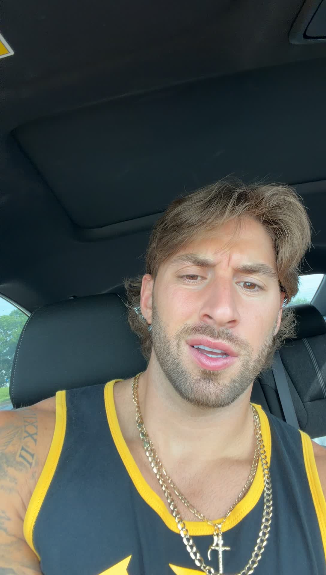 @Johnnie Biceps
