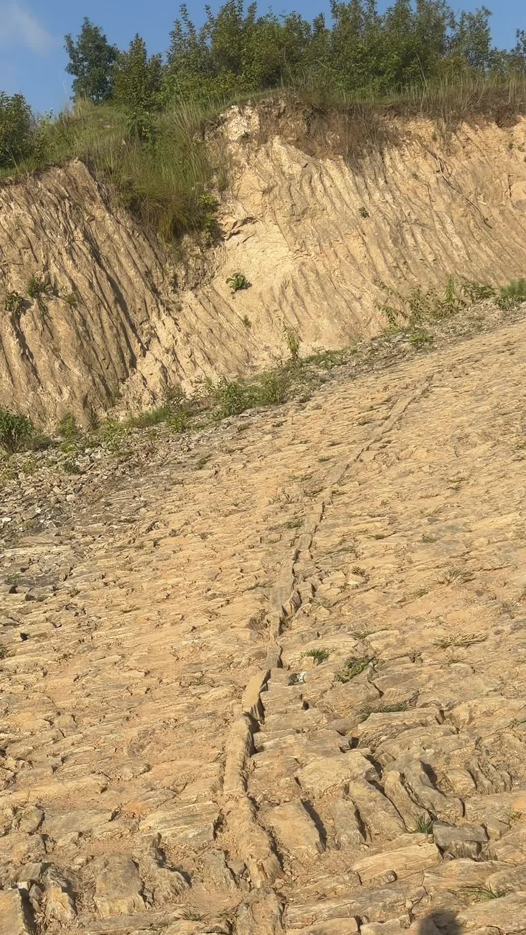 @Rajpokharel🇳🇵🇬🇧💙