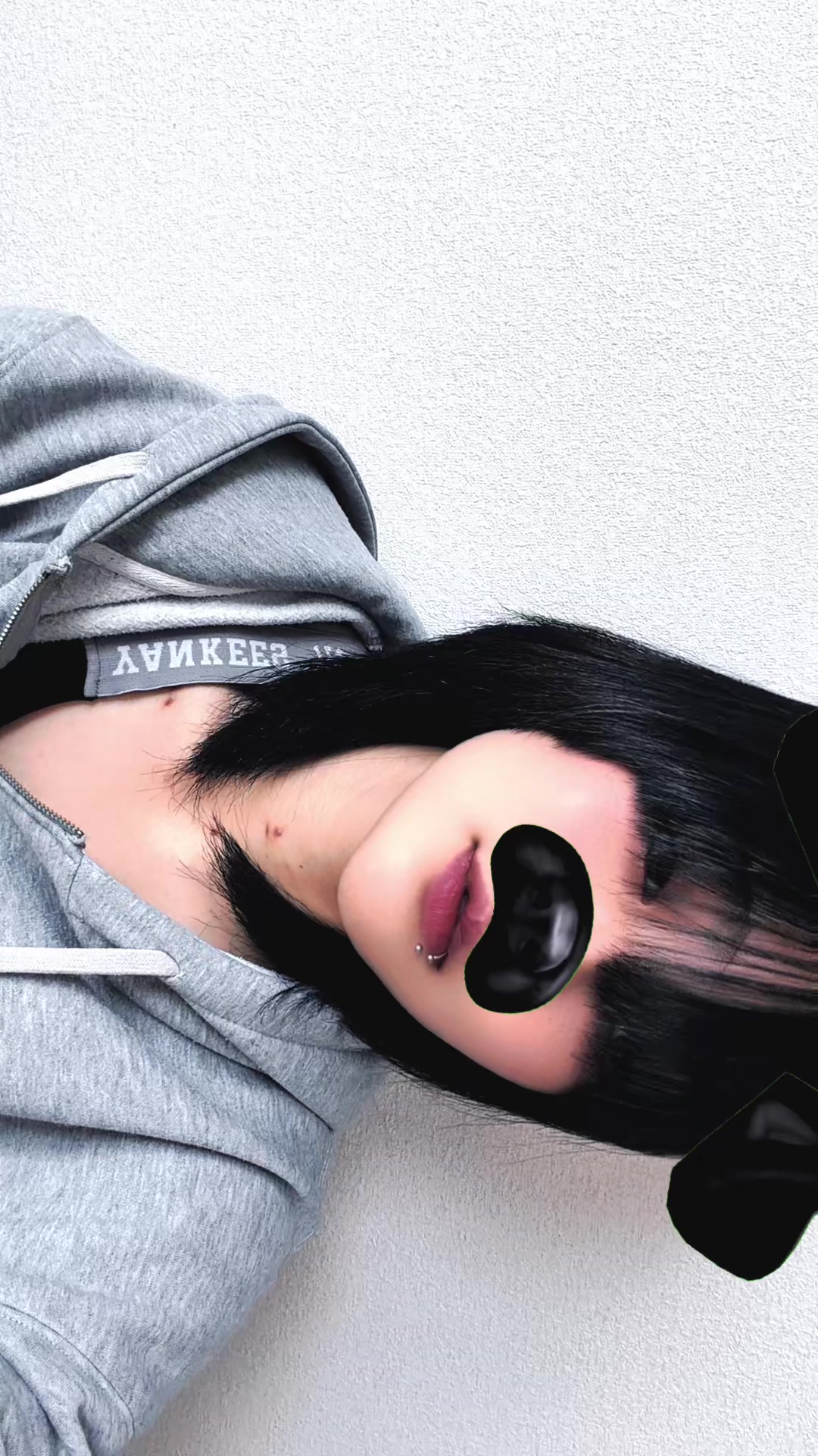 @クロ