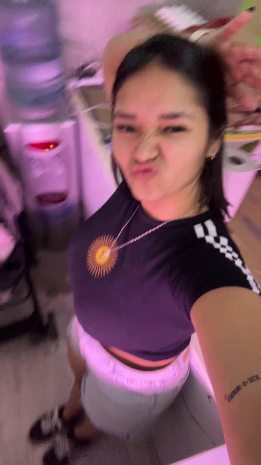 @moni_candia27