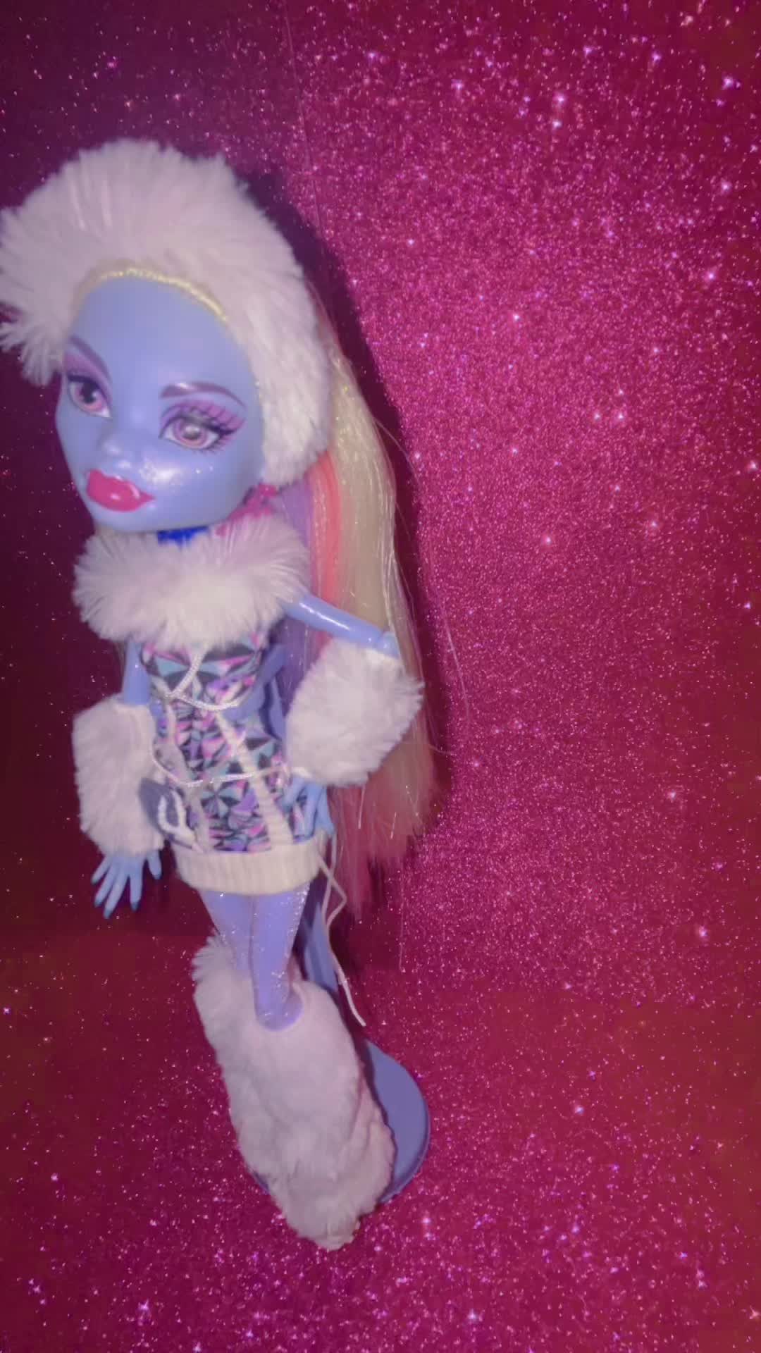 @dr3culaura4