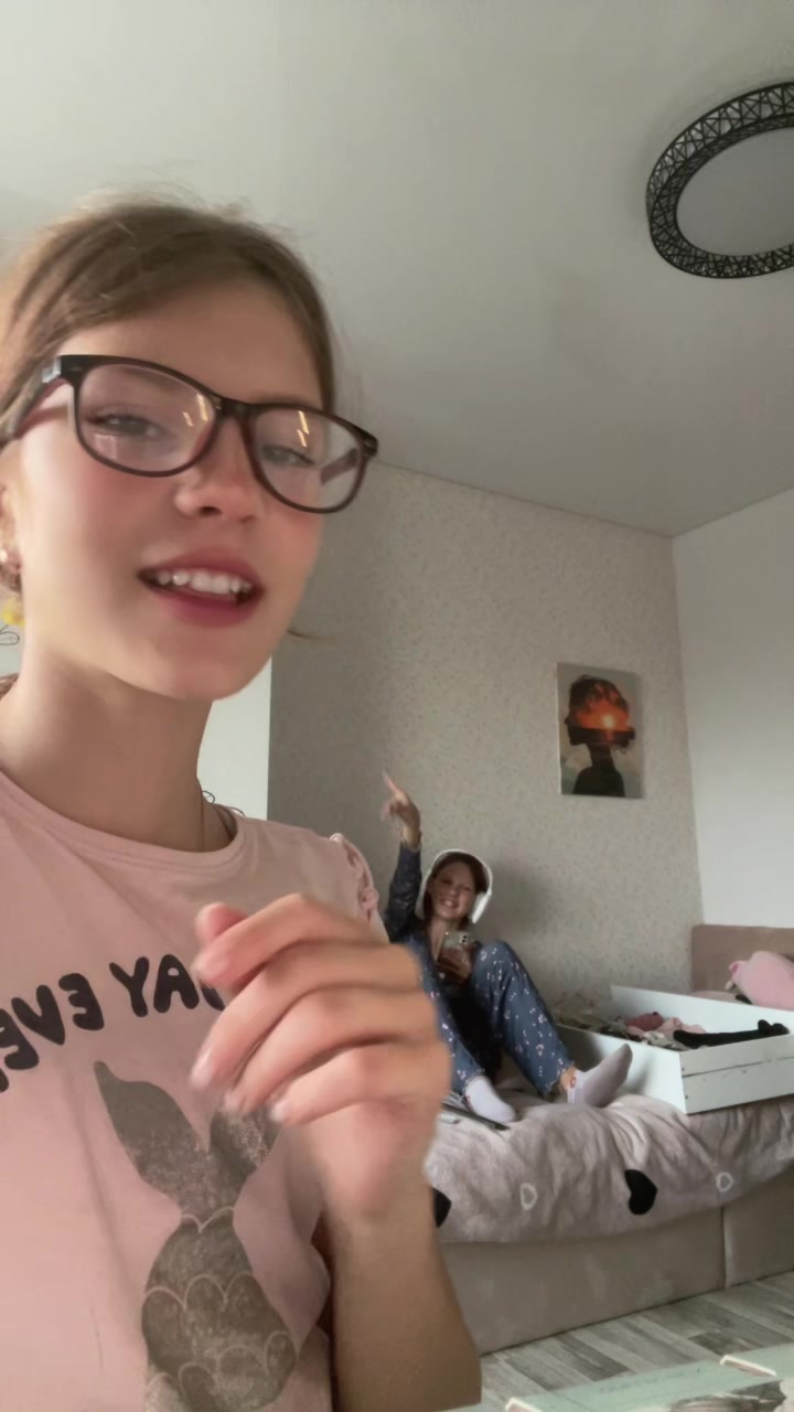 @Vi🇷🇺ка🎀