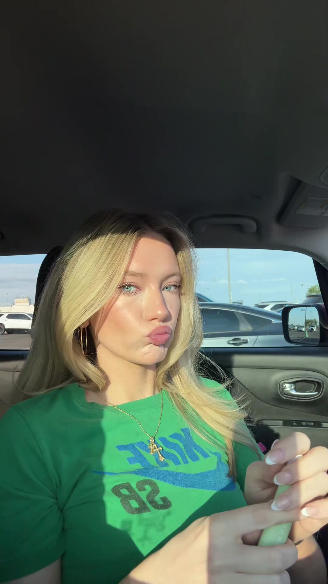 @Mel