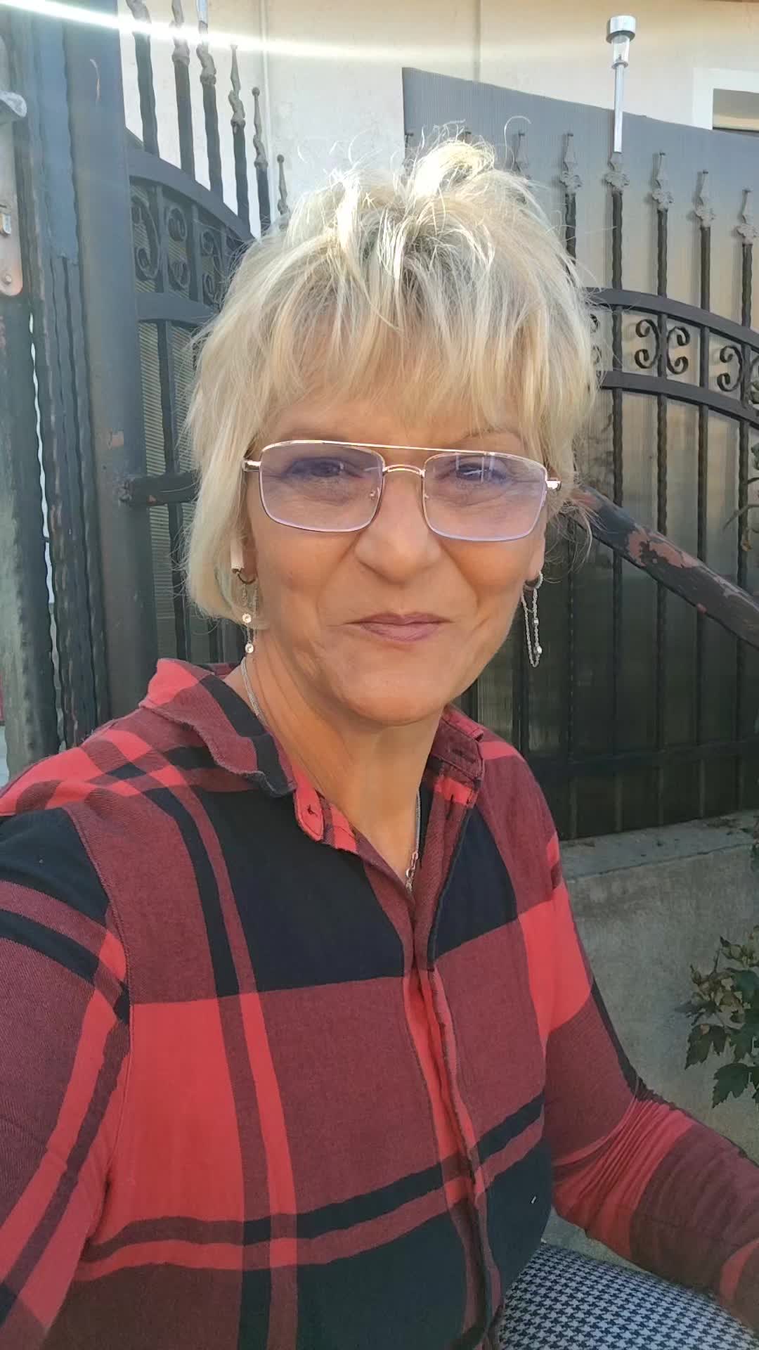 @ROZALIA