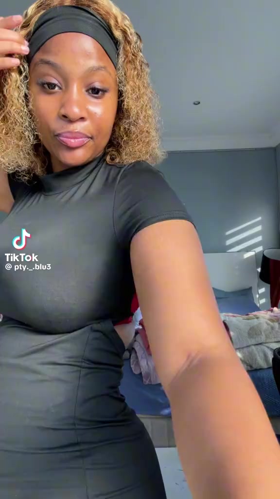 @Livhuwani