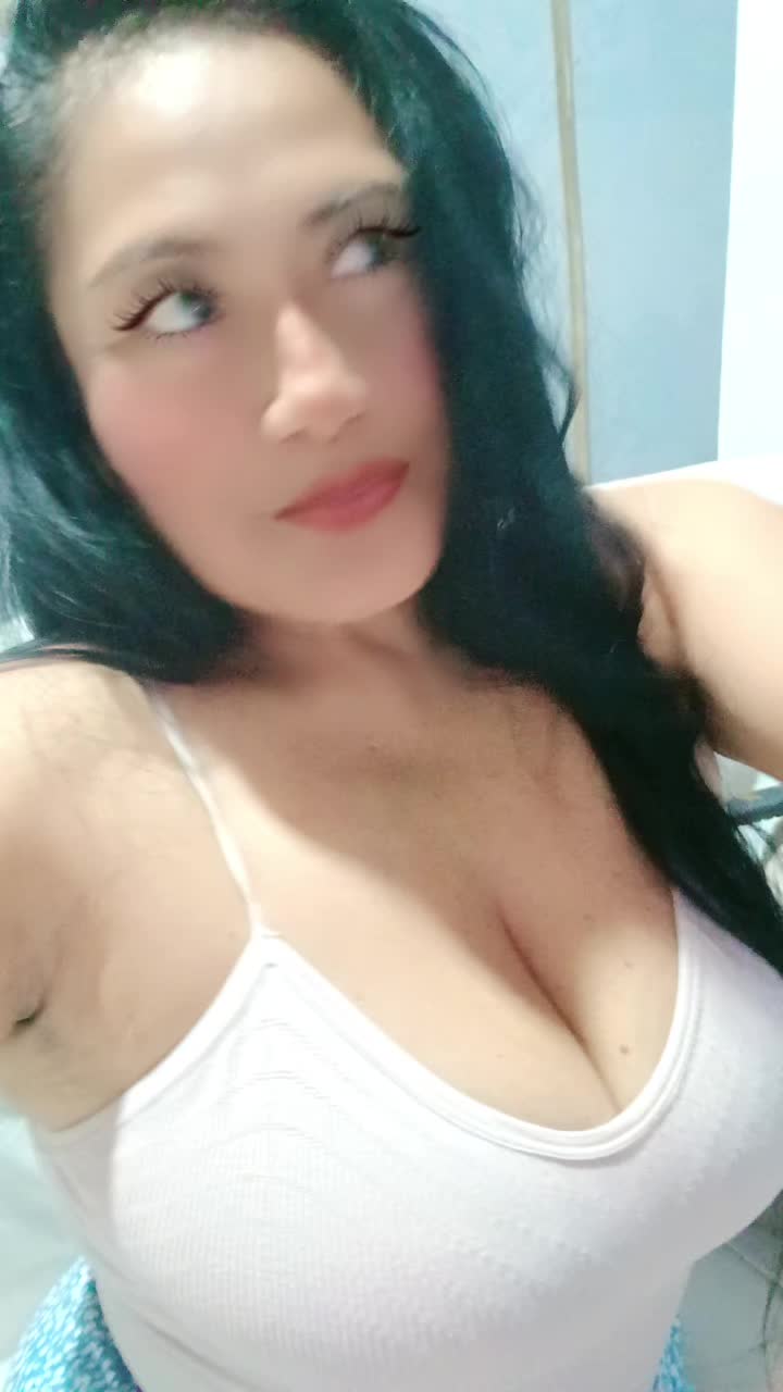 @Yessica S