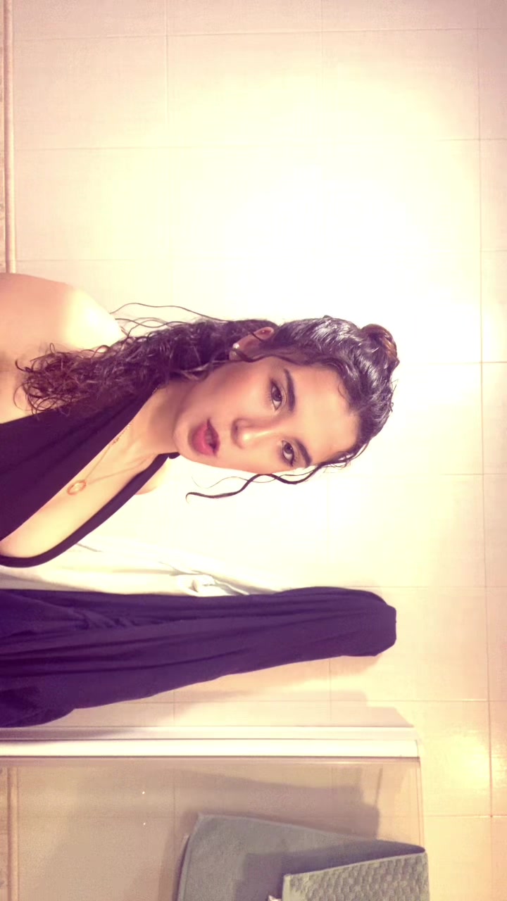 @𝓐 ✡︎