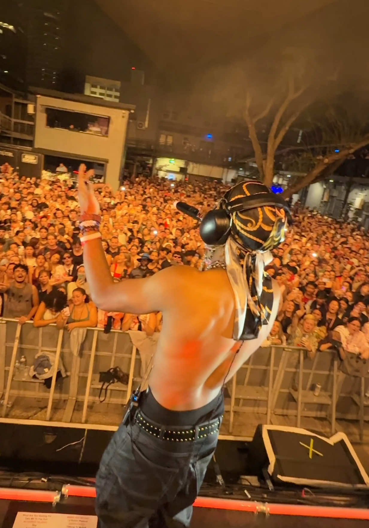 @d4vdtour