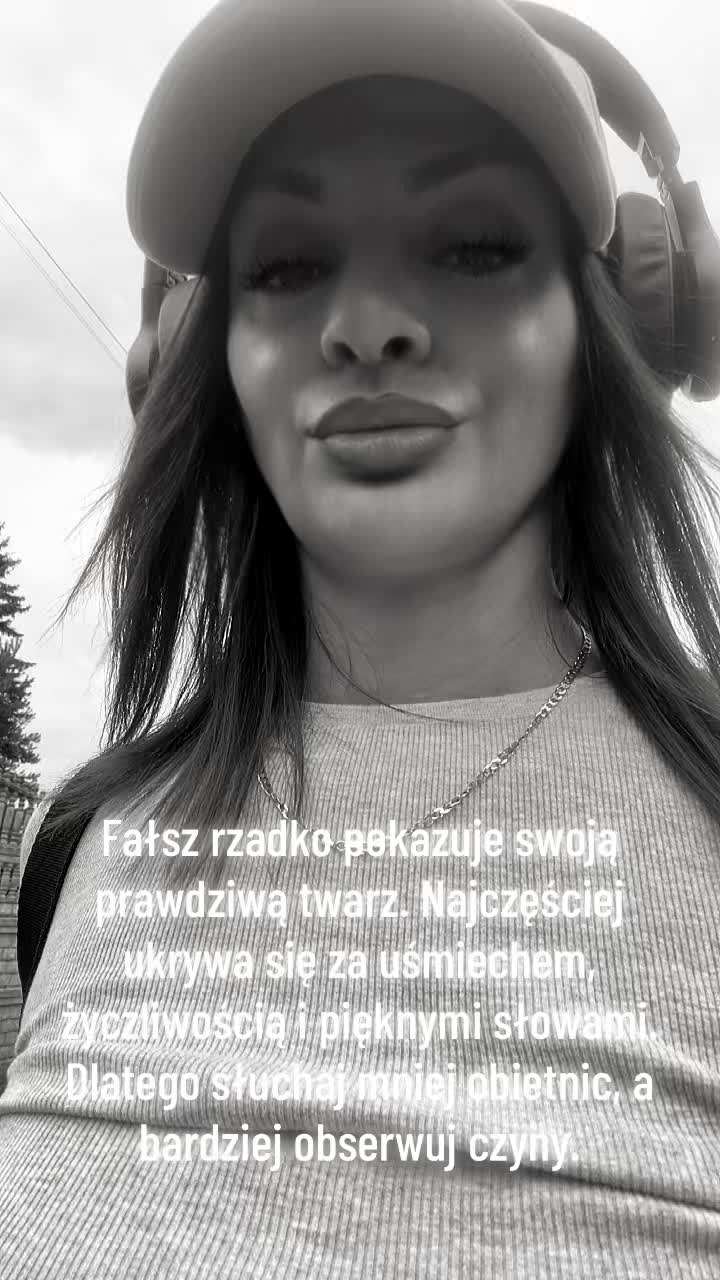 @dorisxD