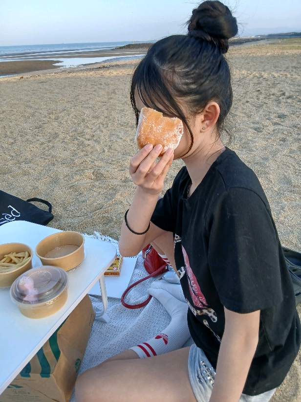 @渚ここな(なぎさここな)