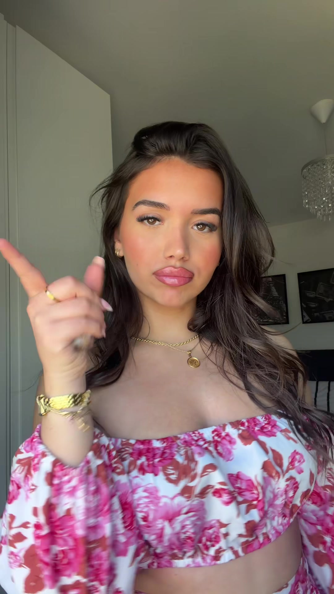 @Laureta Jusufi