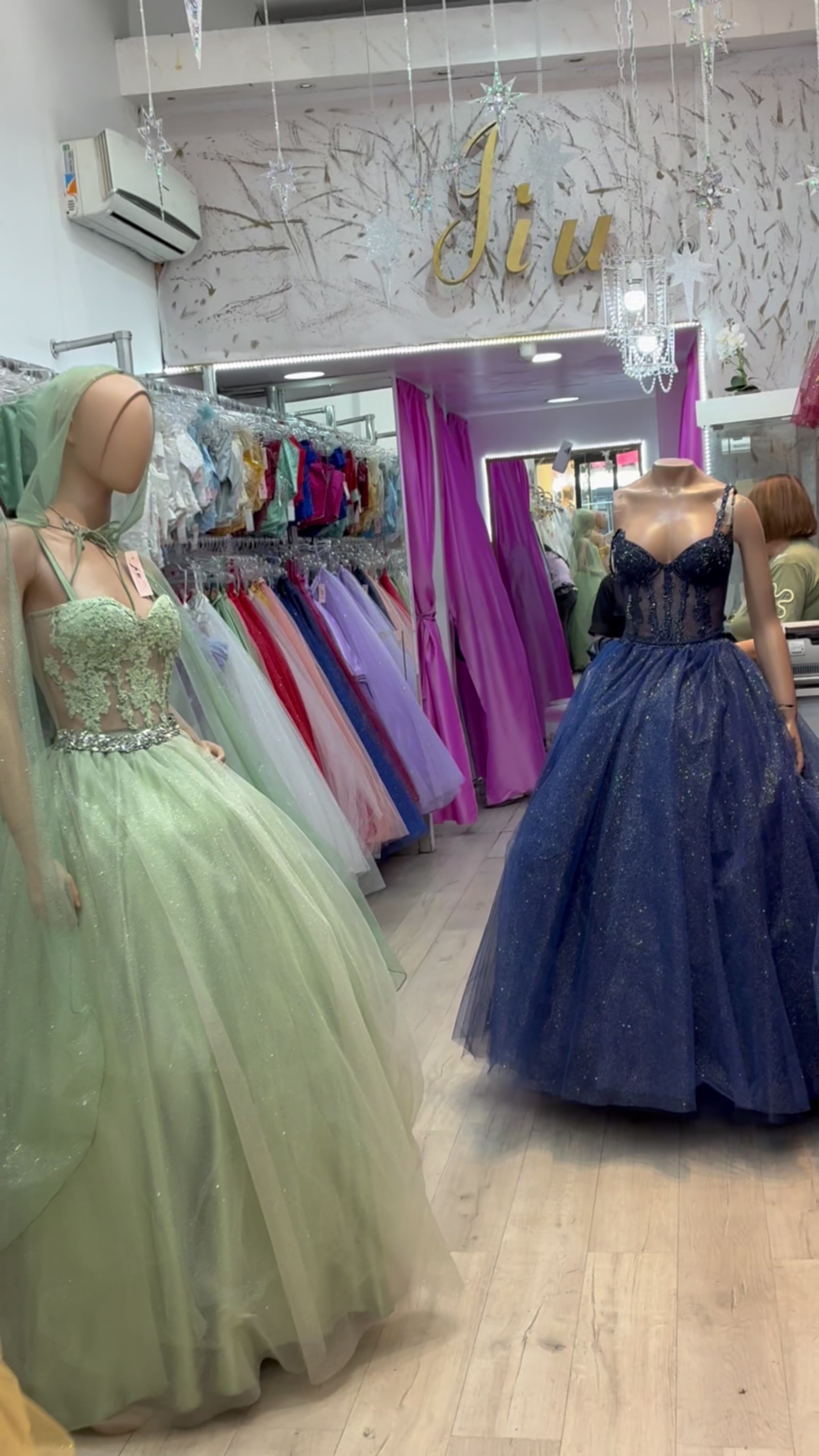 @Jiu Vestidos