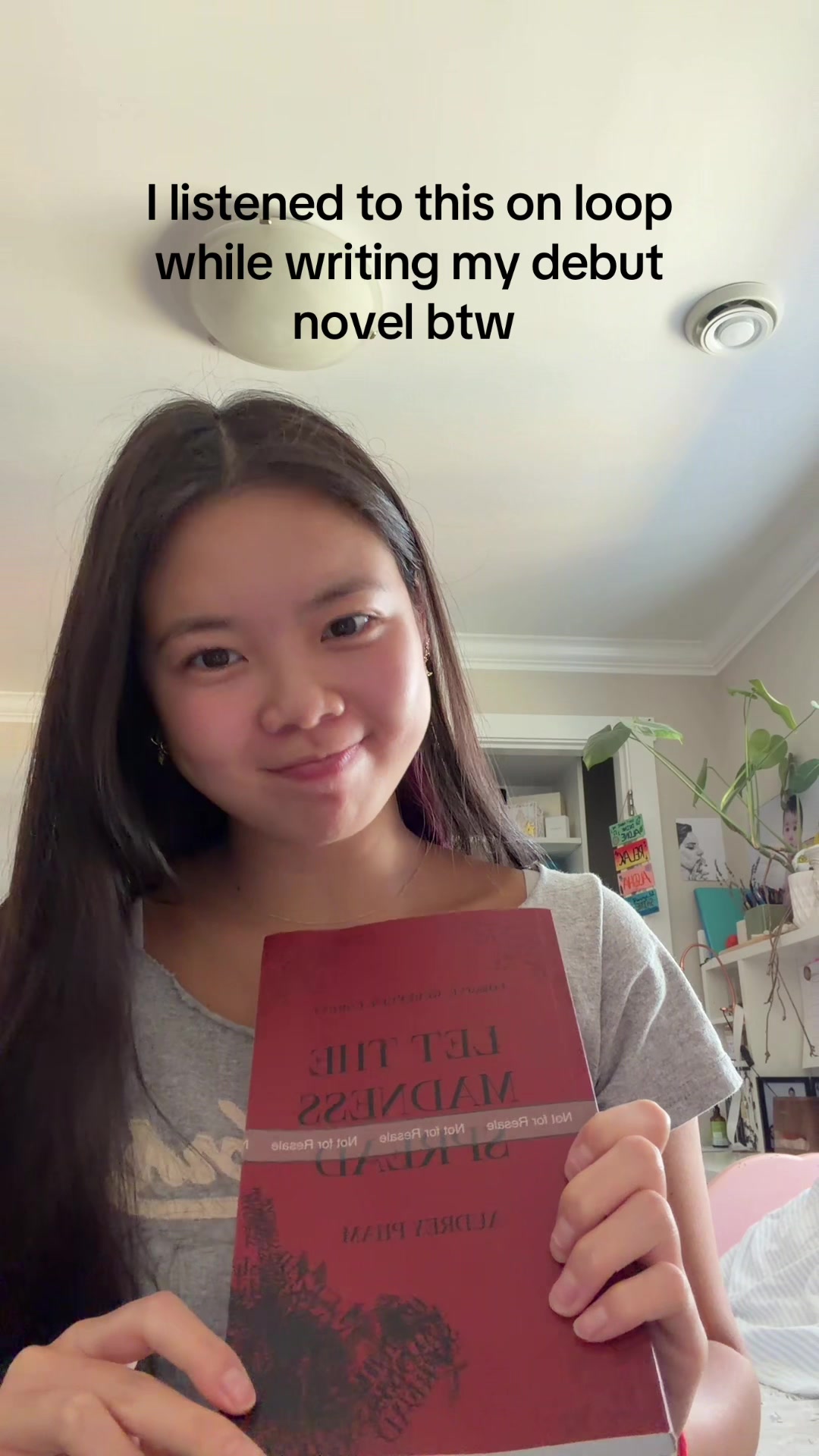 @Audrey Pham | Author 📚💌