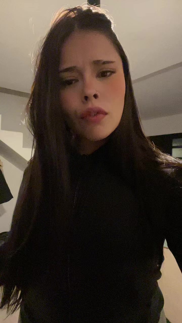@valulaaaa