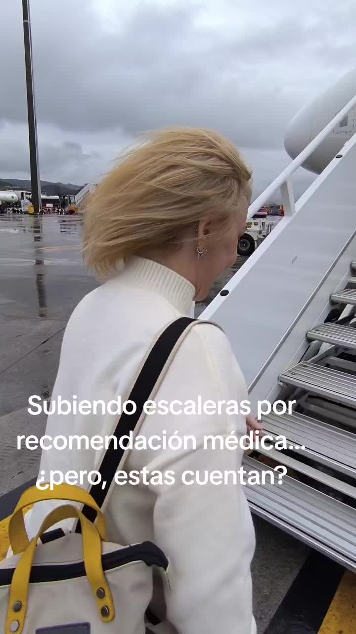 @Mónica
