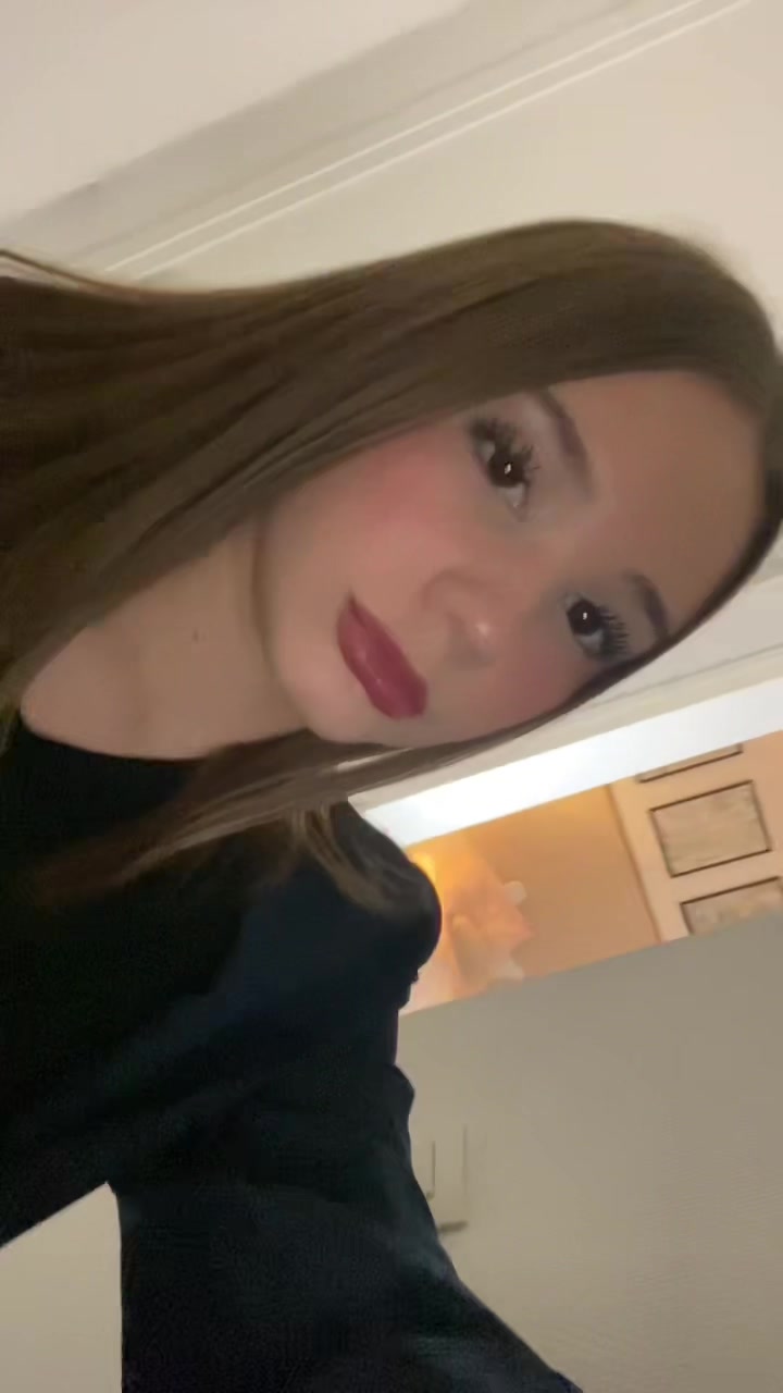 @𝗹𝗶𝗹𝗹𝘆-𝗿𝗼𝘀𝗲 💓
