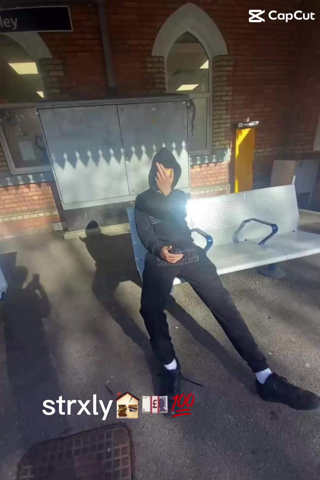 @strxly258