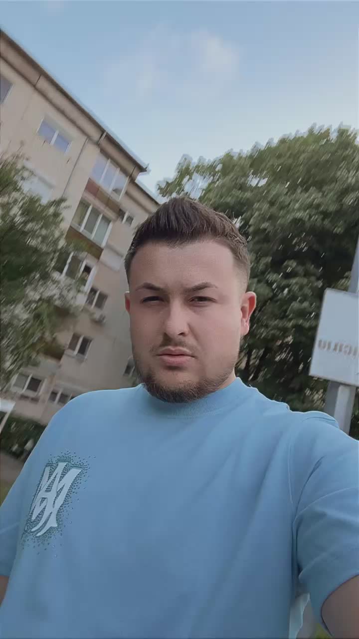 @Clau Tuș