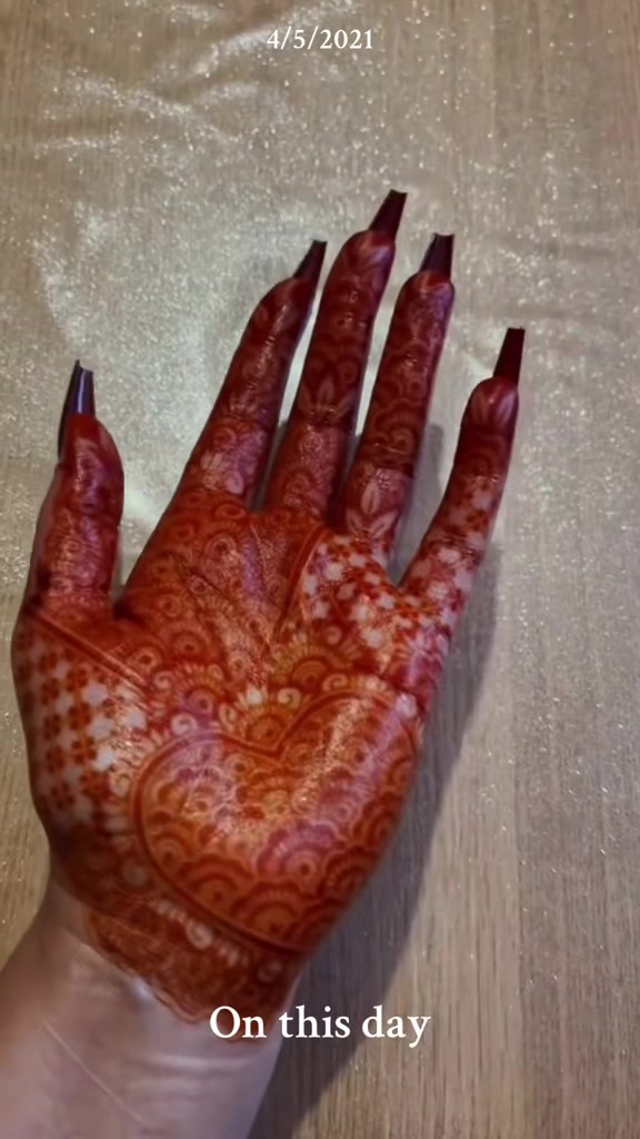 @Assia Mehndi