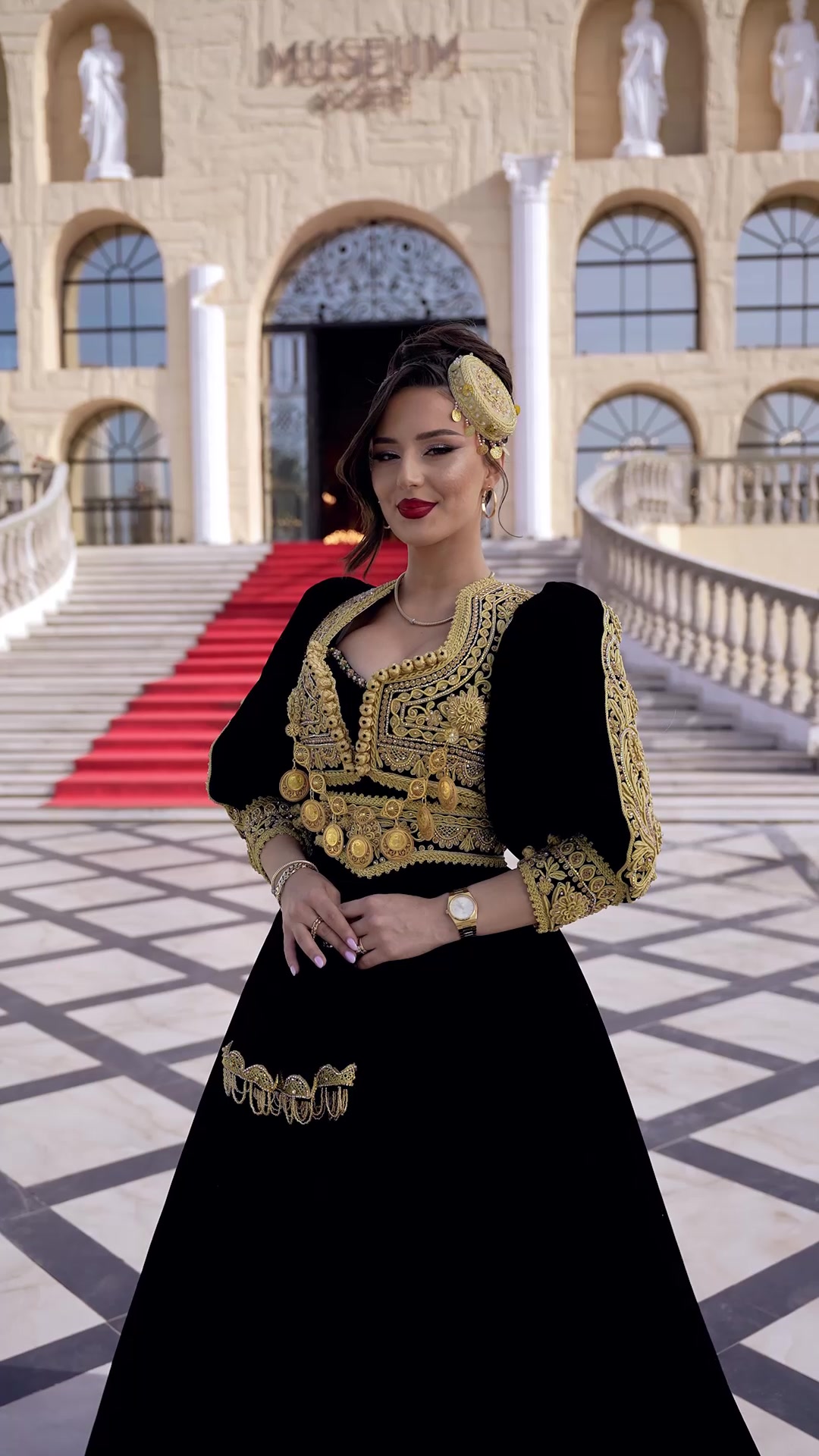 @Traditional Couture Tina