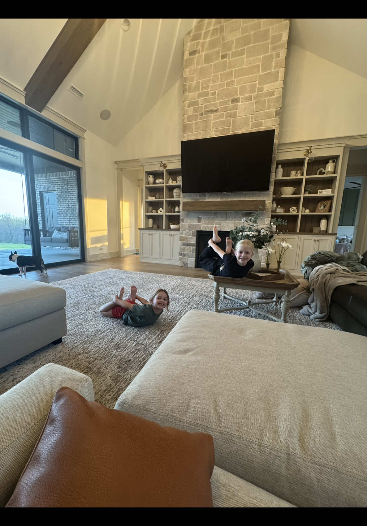 @Modernmayfarmhouse