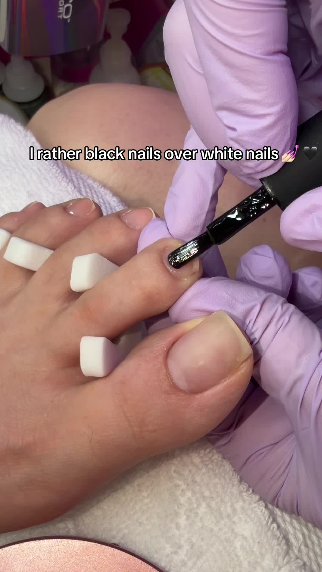 @Bombnailz