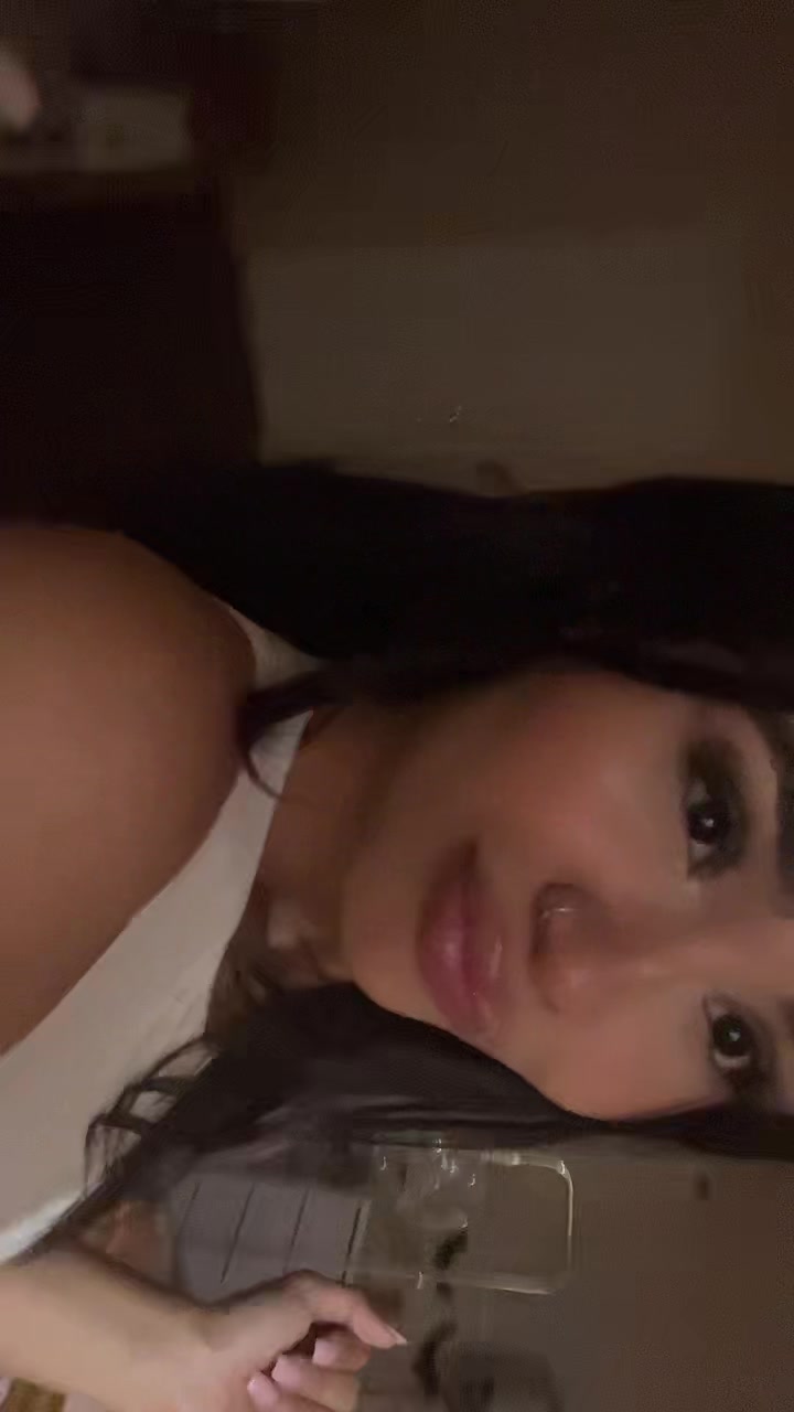 @victoria melo
