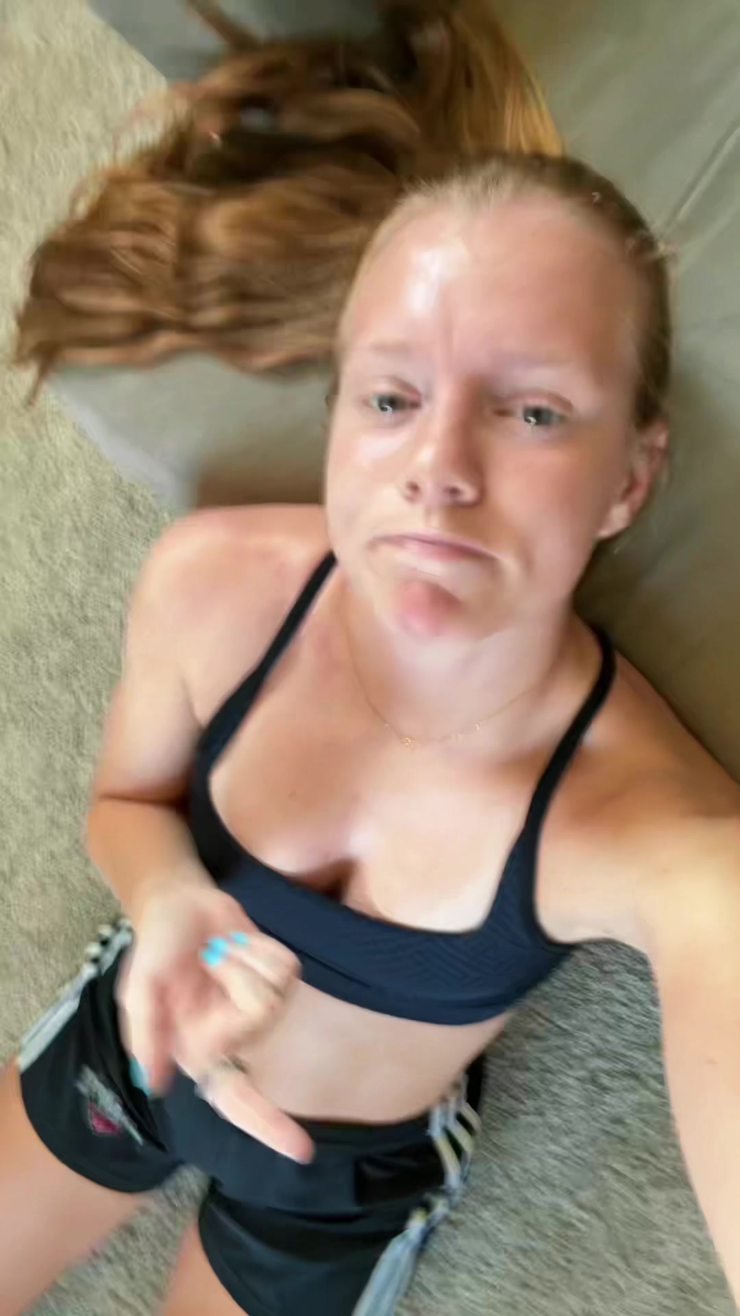 @🧸