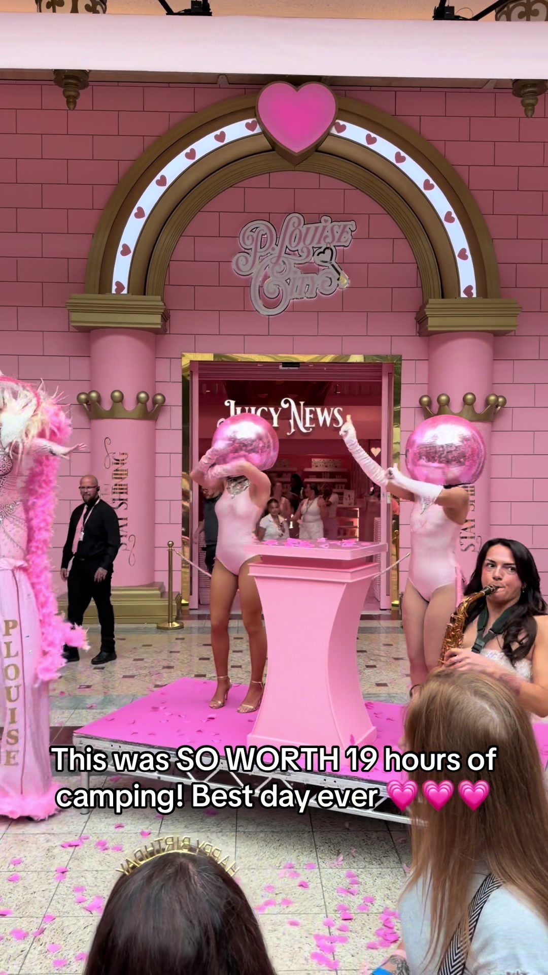 @Laura and Lacey.m.xx